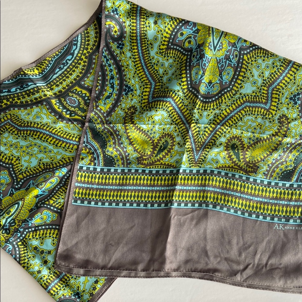 Anne Kline Green/Gray Fantasy Paisley 100% Silk Scarf